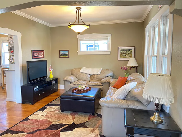 Upstairs living room
