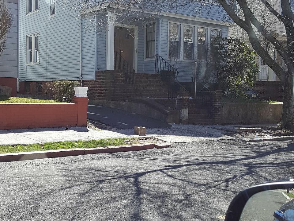Front picture of house