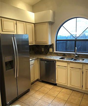 4th image of 8308 Glen Canyon Dr