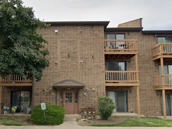 2252 Abbeywood Dr APT F, Lisle, IL 60532