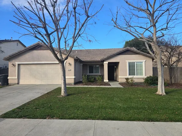 2078 W Hampton Dr, Hanford, CA 93230