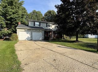 4621 Graford Ln, Stow, OH 44224