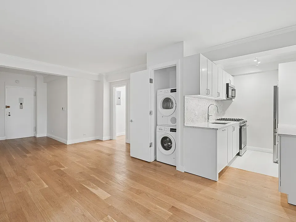 85 E End Ave #5H