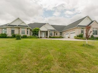 3460 Papillon Ln, Toddville, IA 52341