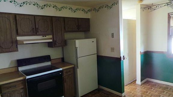 5th image of 832 Sherwood Pl