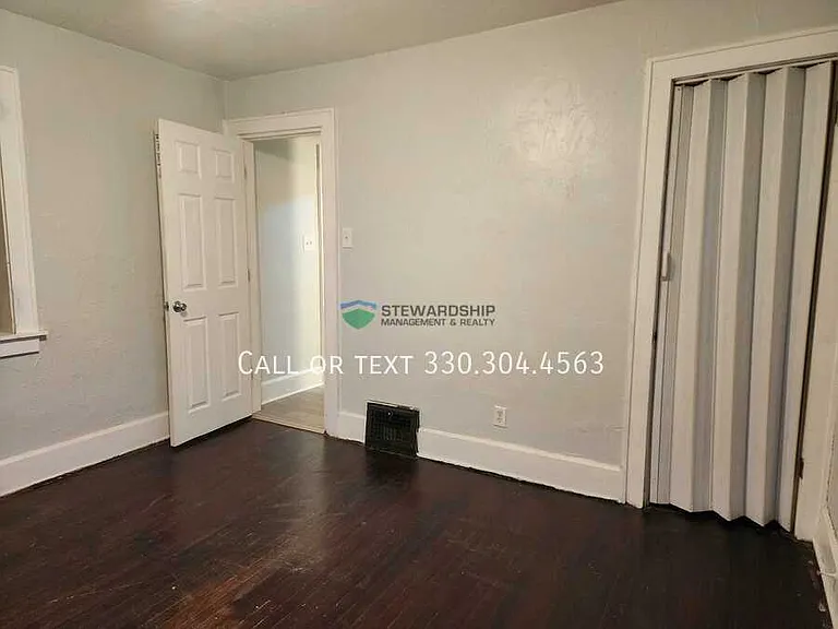 1628 E Market St #3 — Photo 16