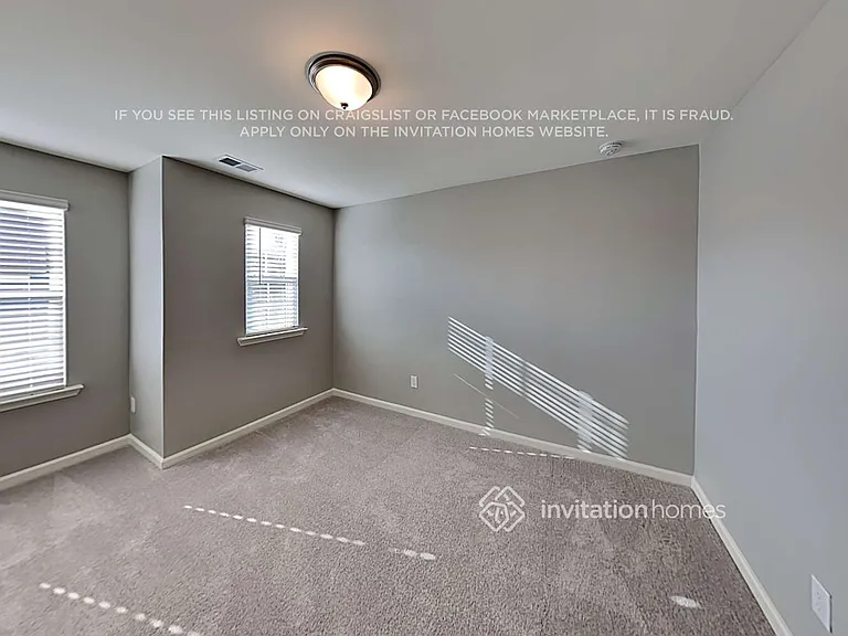 117 Webster Cir — Photo 14