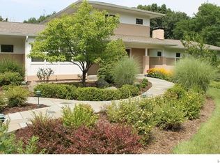 5 Brenner Ridge Rd, Pleasant Valley, NY 12569