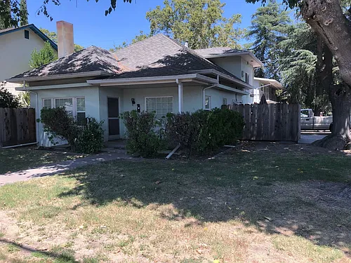 1193 East Ave Photo 1