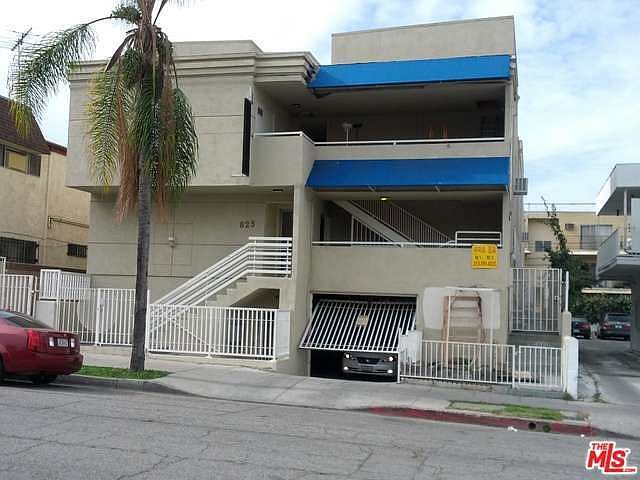 1st image of 825 S Ardmore Ave