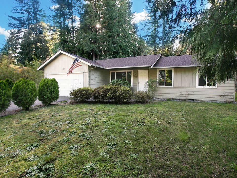 1st image of 1170 NW Huckle Dr
