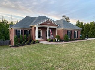 8724 Camron Dr, Winston, GA 30187