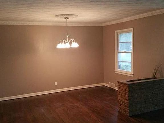 5th image of 822 Glen Arbor Dr