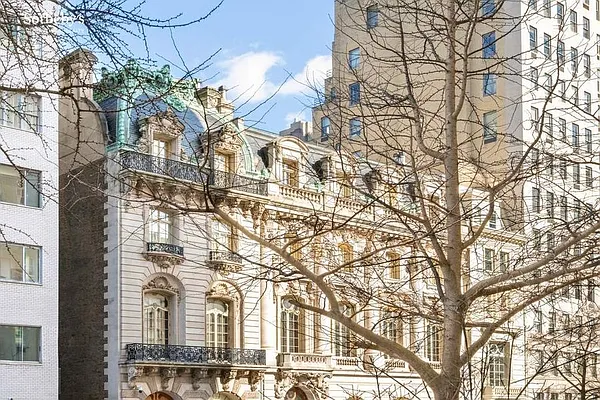 Sold by Sotheby's International Realty | media 15