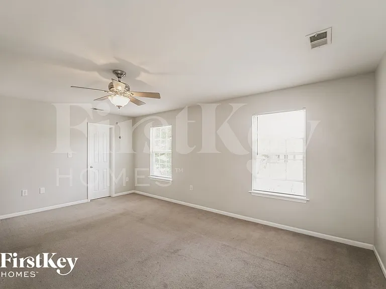 2553 Mulberry Pond Dr — Photo 9