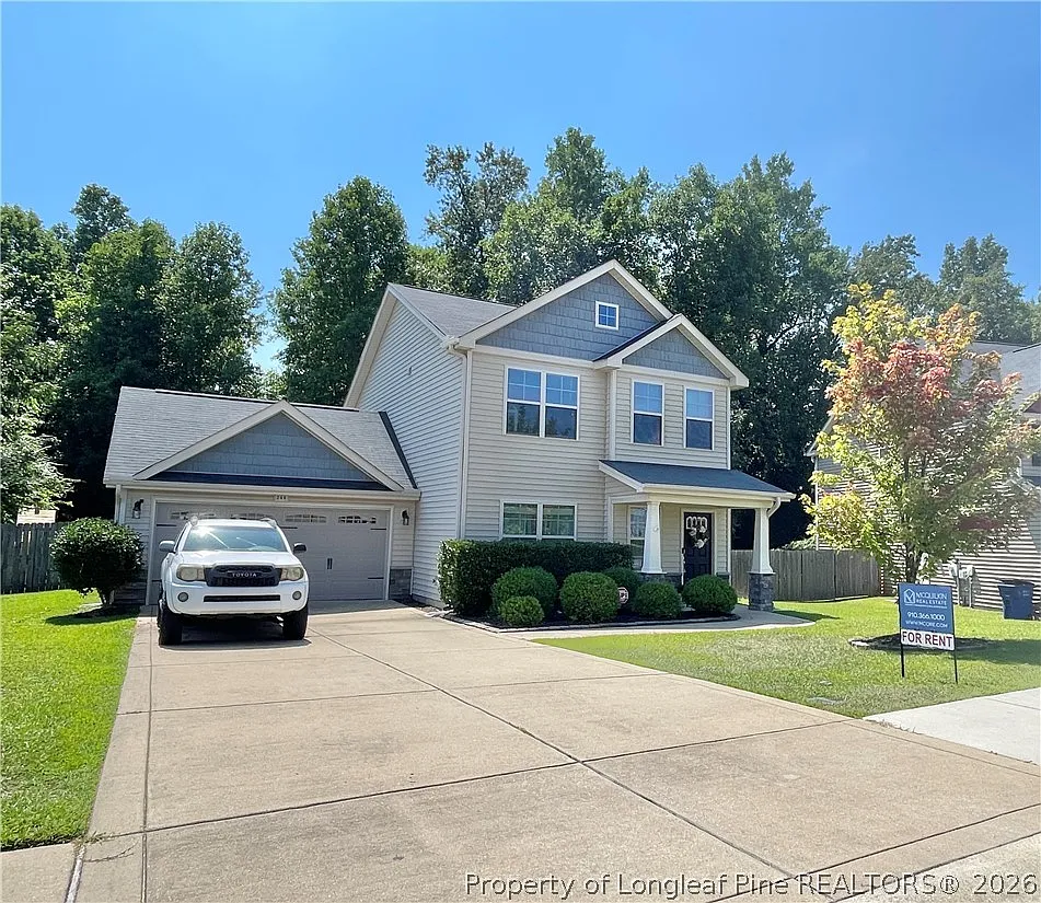 3 bed, 2.5 bath, 1650 sqft, $1,950 — Photo 2
