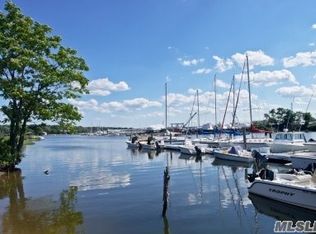 61 Greywood Rd, Port Washington, NY 11050