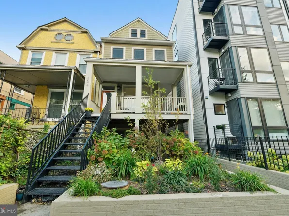 834 Varnum St NW Unit 2, Washington, DC 20011