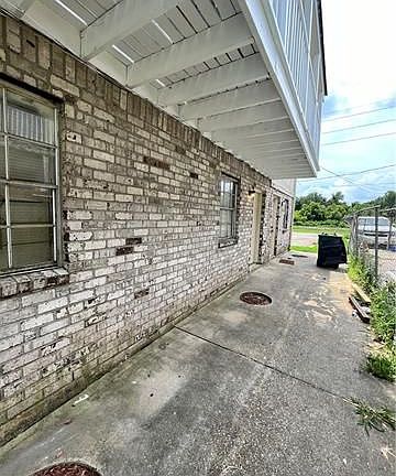 2nd image of 4152 Lac Bienville Dr #C