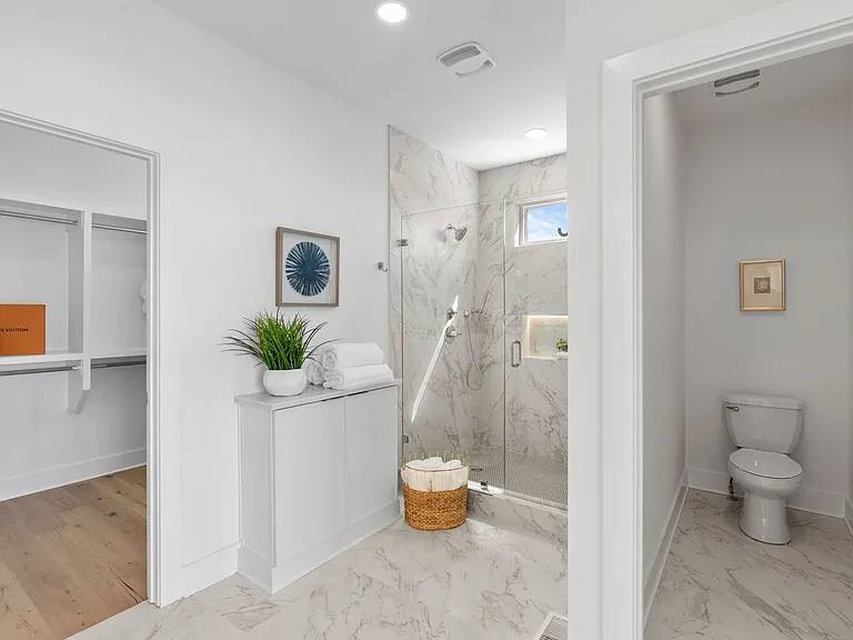 3203A Resha Ln — Photo 27