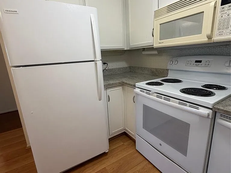 620 S Alton Way #5B — Photo 2