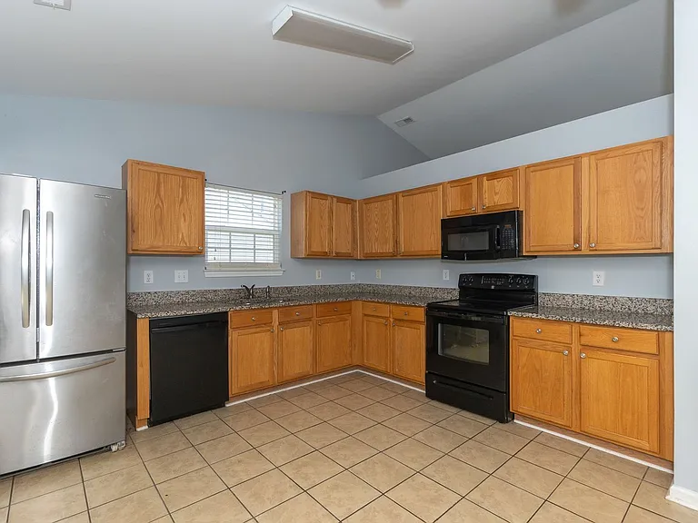 304 Providence Hall Dr — Photo 14