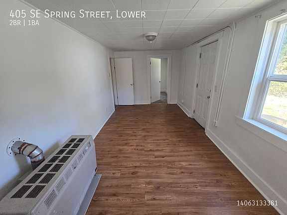 2nd image of 405 SE Spring St