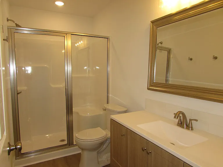 111 Dorchester Ln — Photo 11