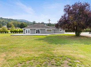 20616 Bulson Rd, Mount Vernon, WA 98274