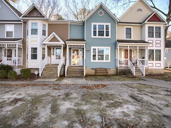 1080 Palmerton Dr, Newport News, VA 23602