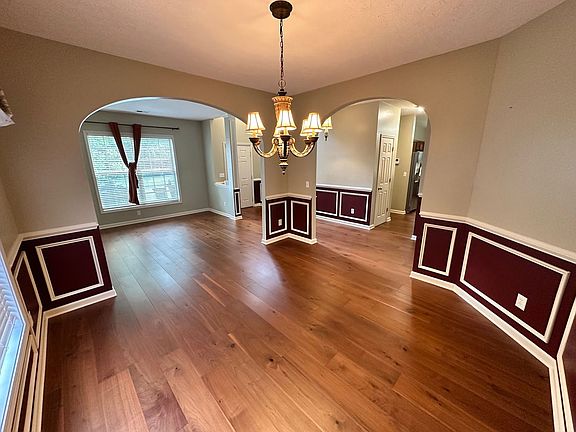 4th image of 613 Havana Ct