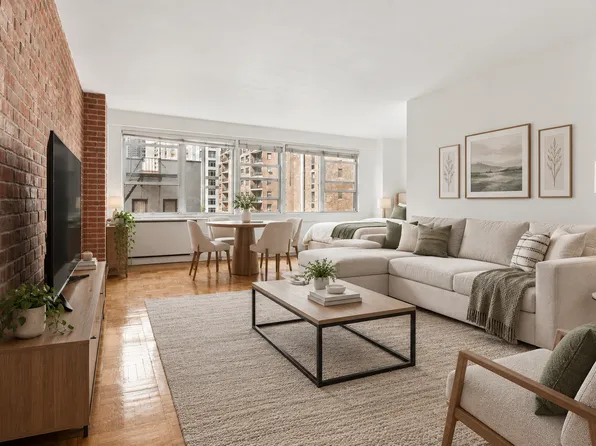 155 East 34th Street image 1 of 5