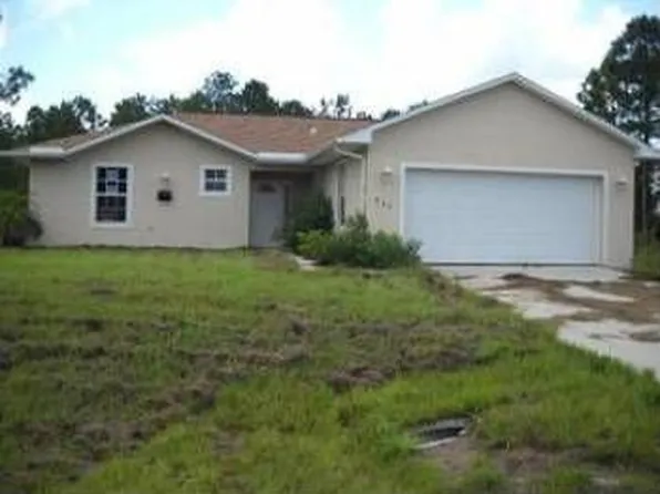 805 Puccini Ave S, Lehigh Acres, FL 33936