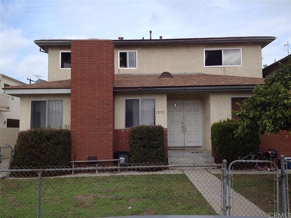 1st image of 1233 W 164th St