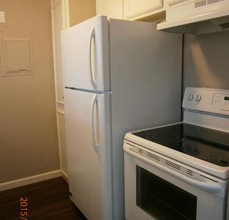 4th image of 7122 Premont Dr APT H203