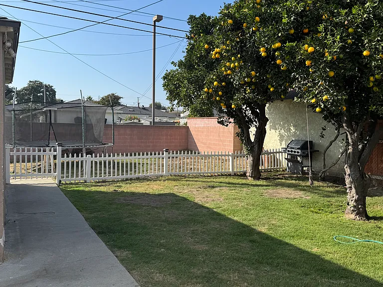 11827 Garfield Ave — Photo 17