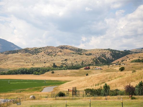 7 Aquila Ln, Emigrant, MT 59027