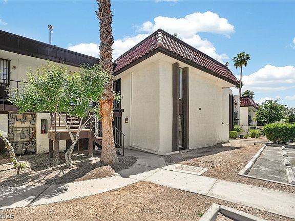 3rd image of 1405 Vegas Valley Dr APT 281