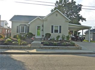 1211 Mitchell St, Mount Airy, NC 27030