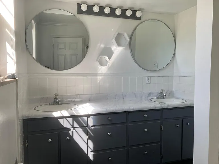 517 Lee Dr — Photo 15