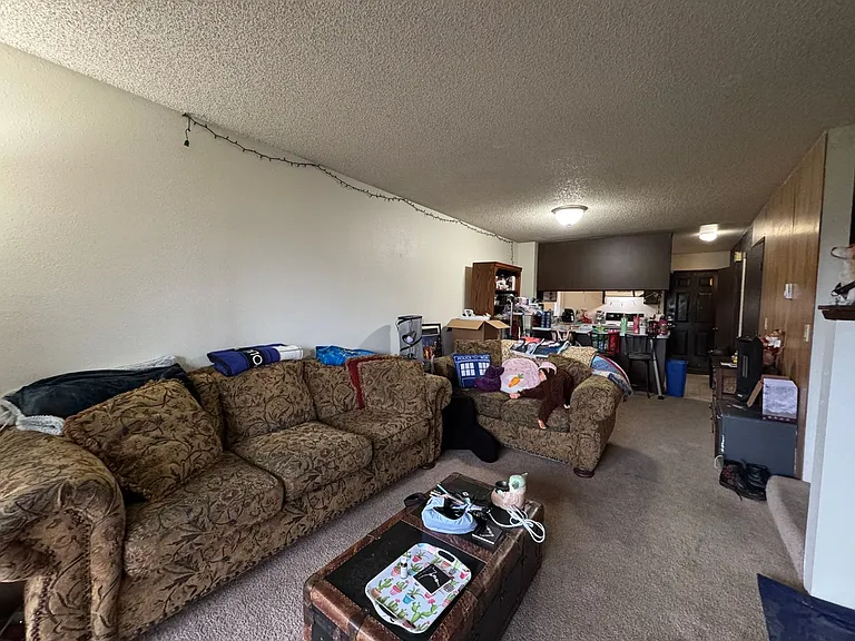 2111 Knox Ave #7 — Photo 11