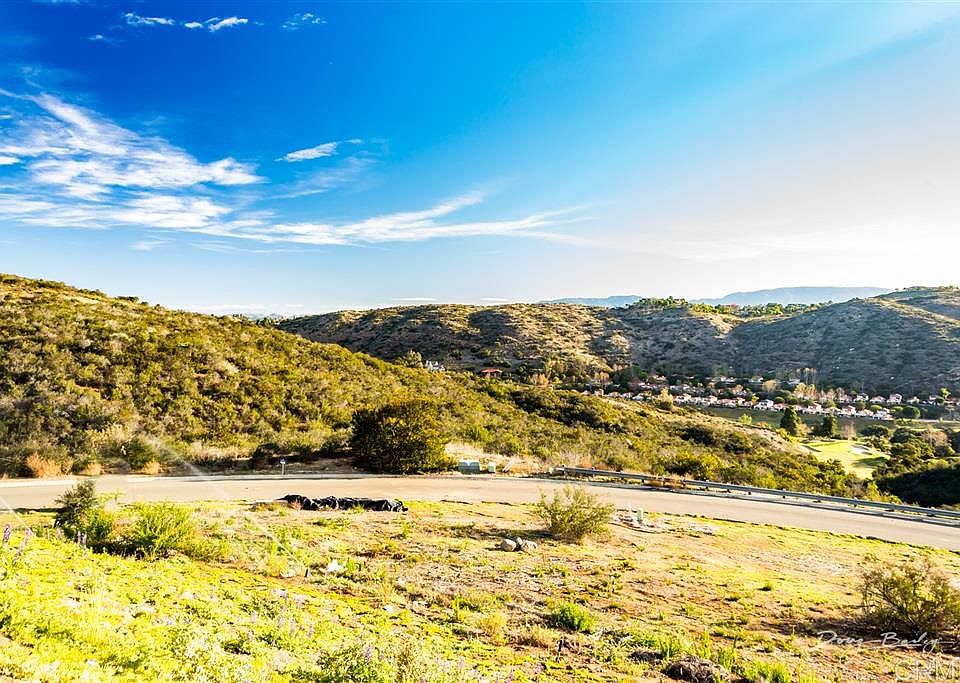 2260 Panoramic Way, Vista, CA 92084 | Zillow