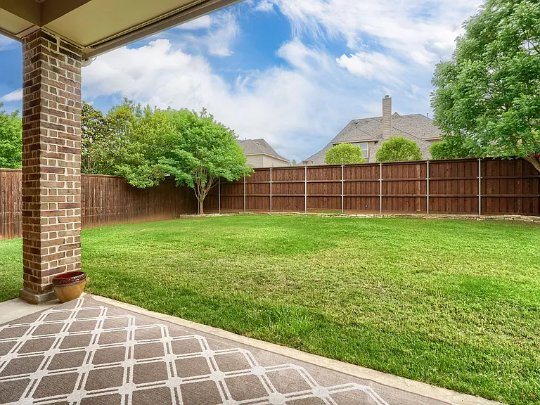 14839 Story Ln — Photo 31