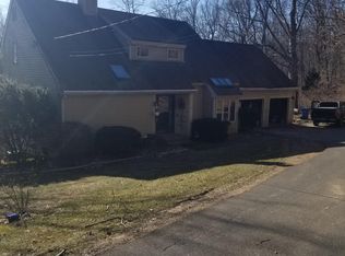 37 Clark Hill Rd, East Hampton, CT 06424