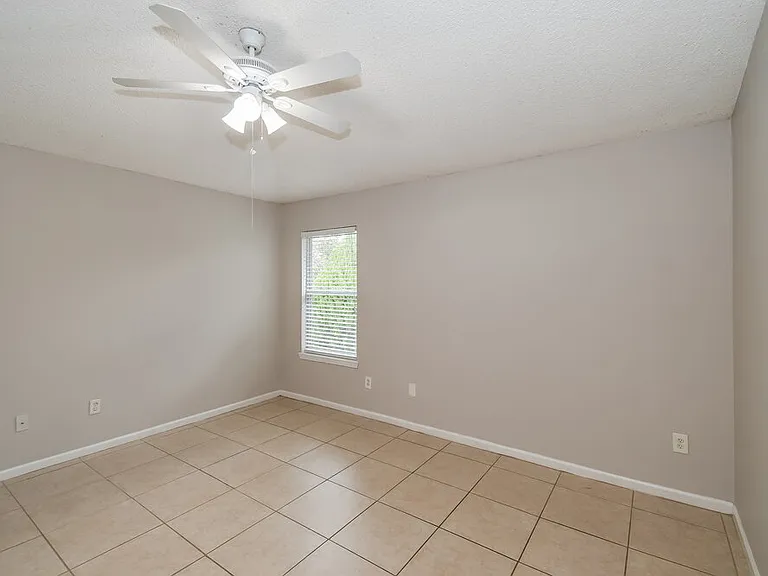 3341 Volley Dr — Photo 10
