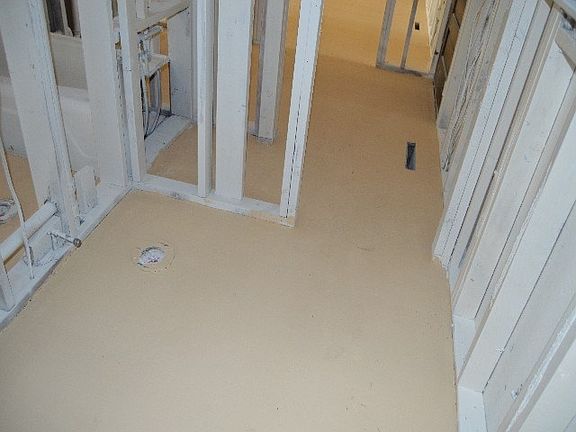 3rd image of 430 N Monroe Ave