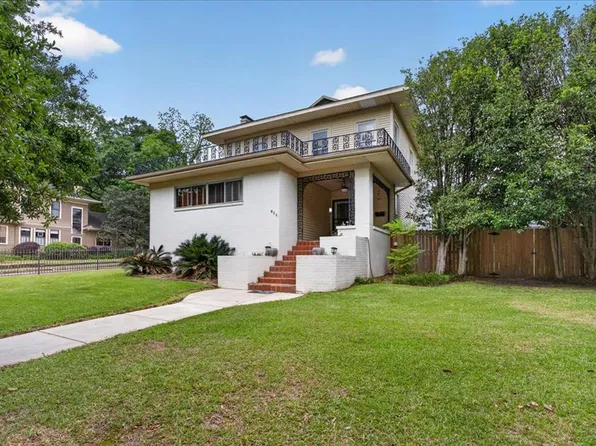 804 N 4th Ave, Laurel, MS 39440