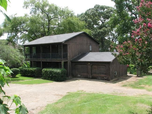 1st image of 18294 Lakeside Dr
