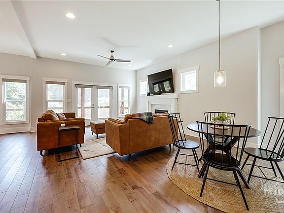 5th image of 157 Crawford Avenue