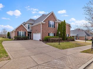 1307 Waxwing Dr, Hermitage, TN 37076
